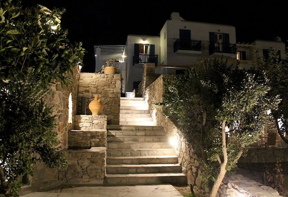 Vienoula'S Garden Hotel Mykonos Town Экстерьер фото